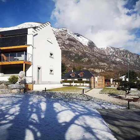 Apartament Grands Avec Jacuzzi Prive By L'argalyde Spa&detente